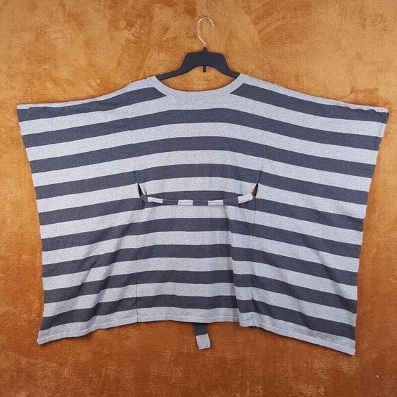 ROMEO & JULIET Womens Sweater Medium Gray Striped Pullover Tunic Belted Flutter - Picture 9 of 11